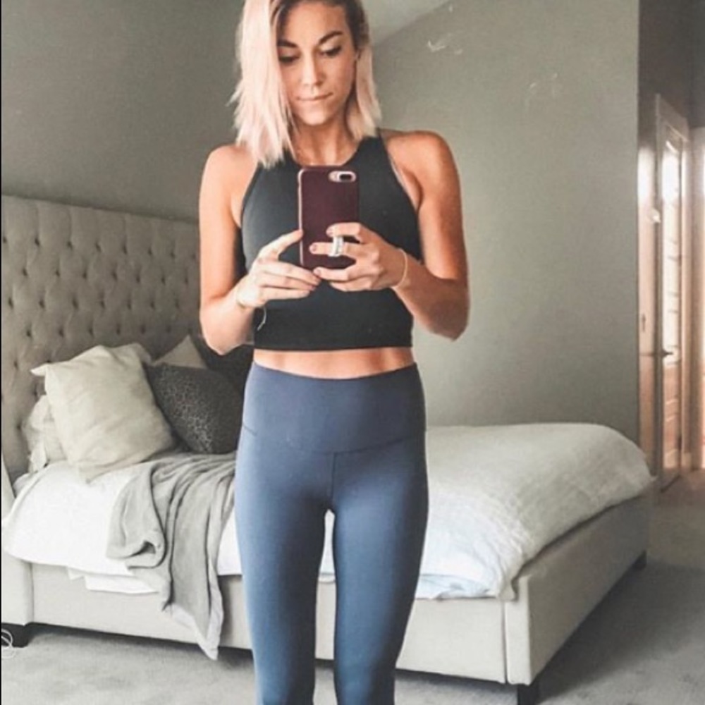 Flexliving Racerback Crop Top Olive